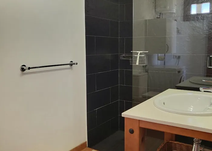 Little Gem Apartment, Molinos Apartment *